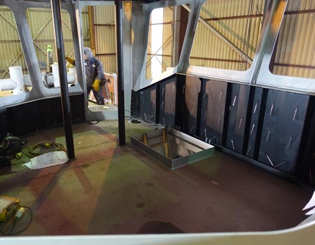 16m Shoreham tug Wheelhouse